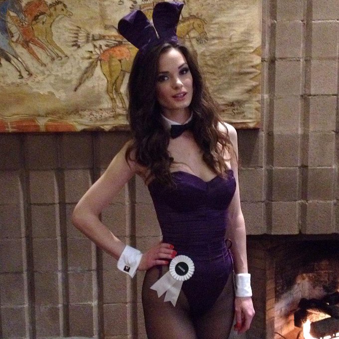 #tbt pre bunny duty #SuperBowlXLIX http://t.co/0iUxBvcDlB<a href="/tag/tbt"class="tags">#tbt</a><a href="/tag/superbowlxlix"class="tags">#SuperBowlXLIX</a>