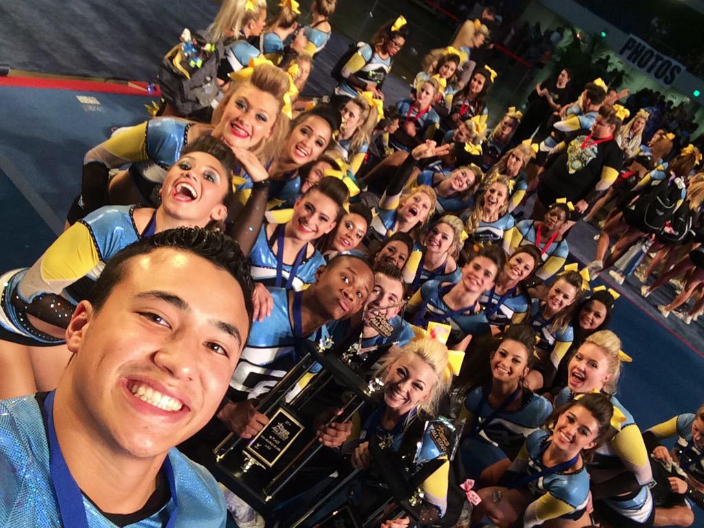 ashleymorgaan's tweet photo. #TBT to an unforgettable weekend at USA last year💸💃 hoping for the same thing this weekend😍@USACamps @GotoUSAAllStar http://t.co/UIFwXVMoQD