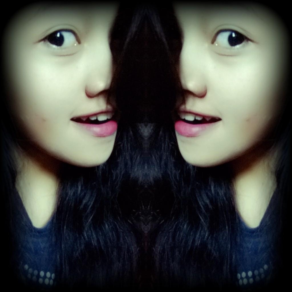anif199's tweet photo. #hariini#black😊 http://t.co/kajuYqjID8