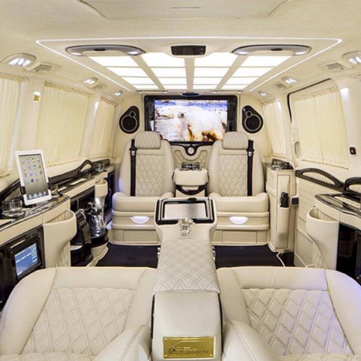 HighEndRichLife's tweet photo. the usual luxury http://t.co/xFSRGhCAvs