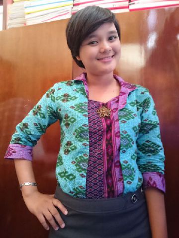 indrapraztiawan's tweet photo. <= Gelangnya mi saya :* http://t.co/WIs2n5WO8g