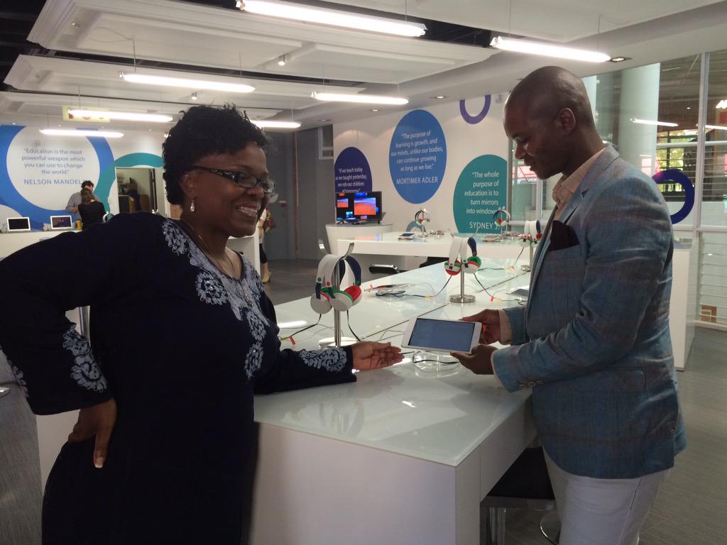 buzpr's tweet photo. Executive DirCommunity Development & Cllr Chris Vondo testing the new #elearning #sandtonlibrary @CityofJoburgZA http://t.co/121whNz2iQ