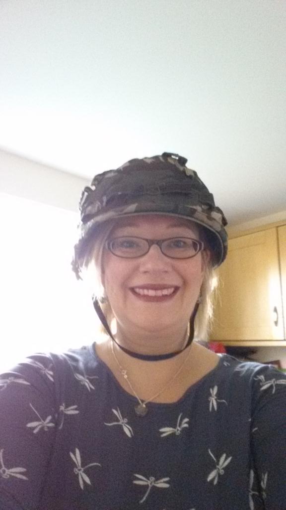 CathyC72's tweet image. It's #WearAHatDay ! Don't forget to wear a hat and donate to @braintumourrsch  #hatselfie #hattastic