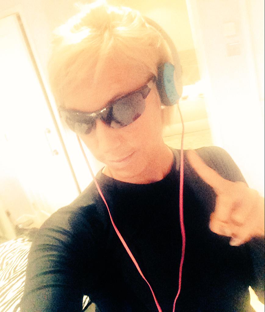 creativefituk's tweet photo. Booooom happy Friday 6 am 5 k pb done! Finally learning to run efficiently!! 😄👍 http://t.co/M3Ovcm2wsO