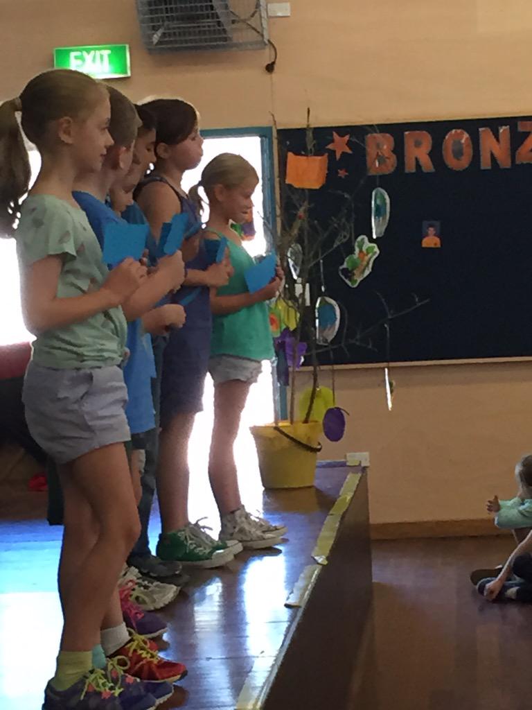 hheightsps's tweet image. We are earth hour wise! #projectsharing #EarthHour2015