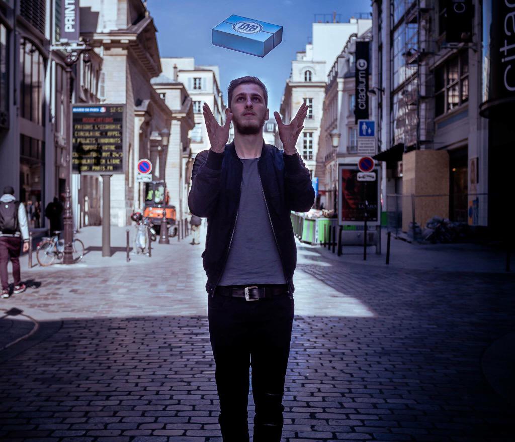 beyourbox's tweet photo. Nous avons enfin réussi à l'attraper! C'est bientôt votre tour, tenez vous prêt! #BeYourBox le concept c'est vous. http://t.co/UBODKEGVxP
