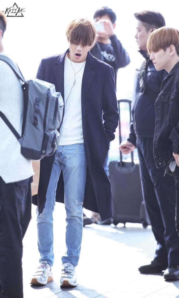 Intl_EXO's tweet photo. [HQ] 150327 KAI @ ICN Airport (cr: kaiiak) http://t.co/oW94L844RT