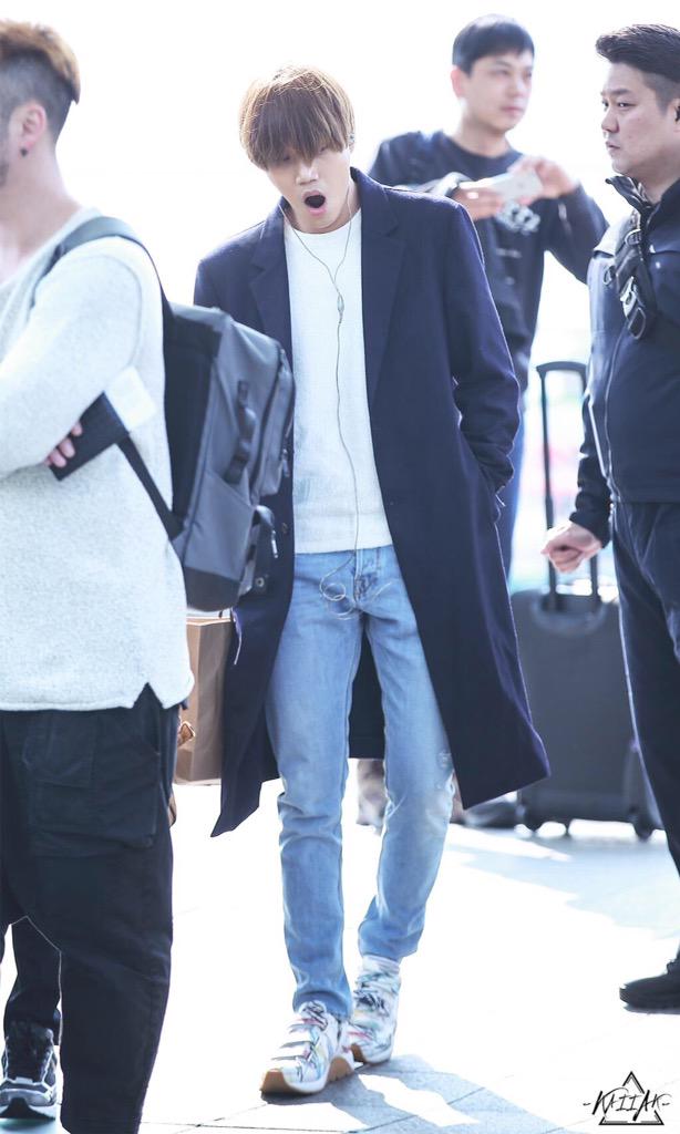 Intl_EXO's tweet photo. [HQ] 150327 KAI @ ICN Airport (cr: kaiiak) http://t.co/oW94L844RT