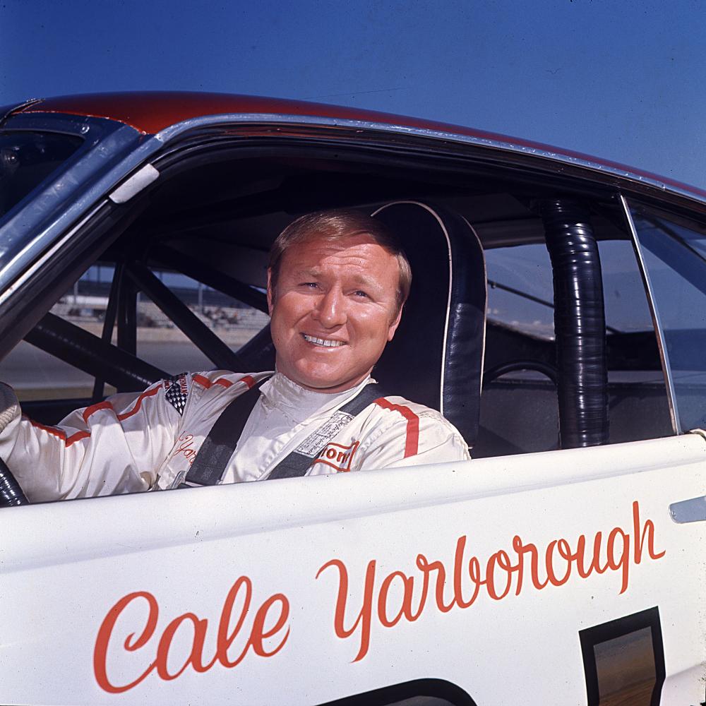 MT Please join me in wishing 3 time premier series champ Cale Yarborough a very happy bday. 