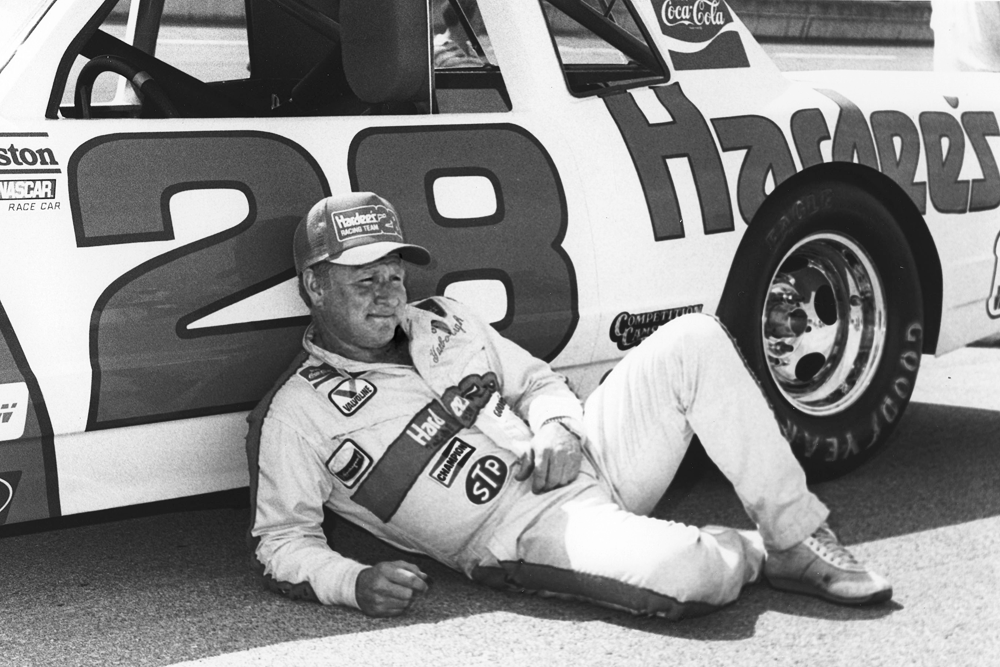 Happy 76th birthday today to the legendary Cale Yarborough, a 3-time winner here at \Dega! 