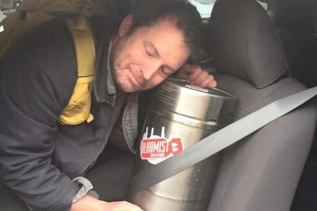 HeatherCherone's tweet photo. Want to the first to check out the first beer from Sauganash's @AlarmistBrewing?http://t.co/LAiFRK6O4L @DNAinfoCHI http://t.co/hhEpiAGPju