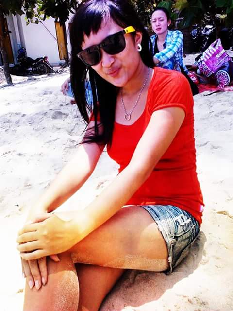 cienthaluna tweet picture