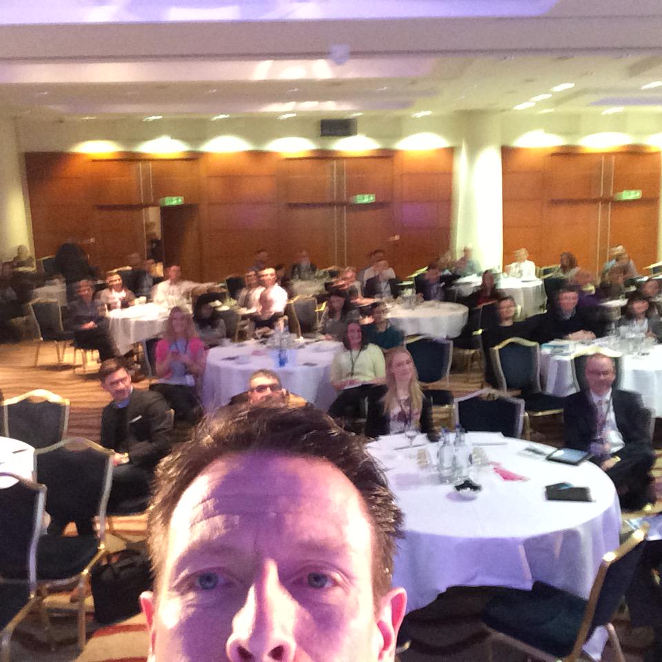 johnnyearle's tweet photo. #cxedge a selfie with some of the delegates who are at cxedge. #lookingforward http://t.co/uUXYgJYQ43