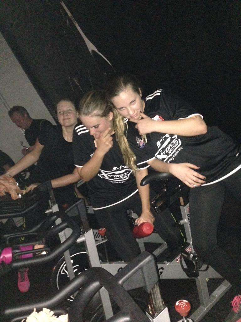 marika_larsson's tweet image. LFK Akademi dam tränar vidare 👊 #förberedelse #vinnarskallar