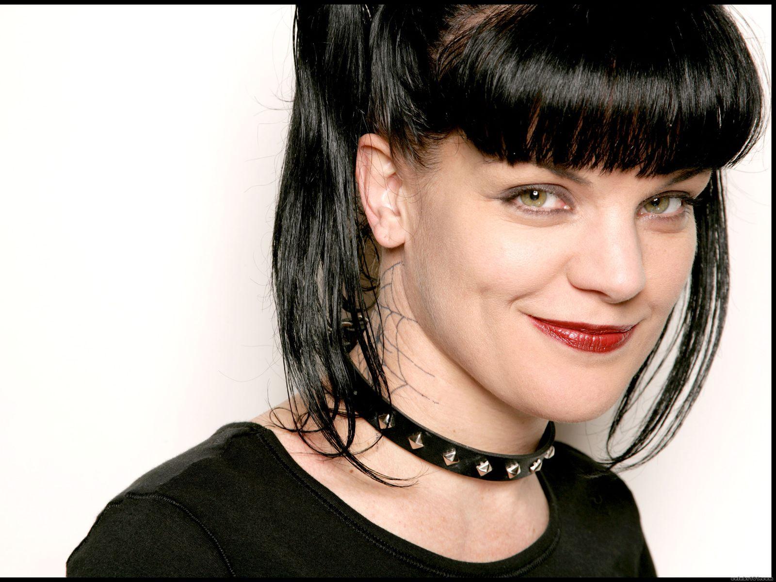 Happy 46th birthday to NCIS\ Abby...actress Pauley Perrette. 
