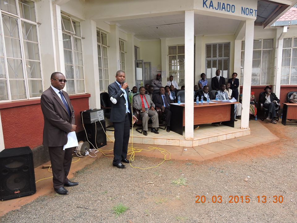 Joseph_Manje's tweet photo. This afternoon I will officially open Kerarapon Secondary school in Kerarapon area. http://t.co/2yhNPOpqgJ