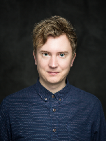 Poldarked's tweet photo. We get to meet John Treneglos in Episode 4.of #Poldark John is played by actor and comedy performer #DanielCook http://t.co/WmfbQ8bmJr