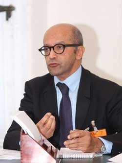 #Conf ce soir 19h - #villadesartsCasa "L'humain et les sciences humaines", A.Benmakhlouf @alibenmakhlouf #Philosophie