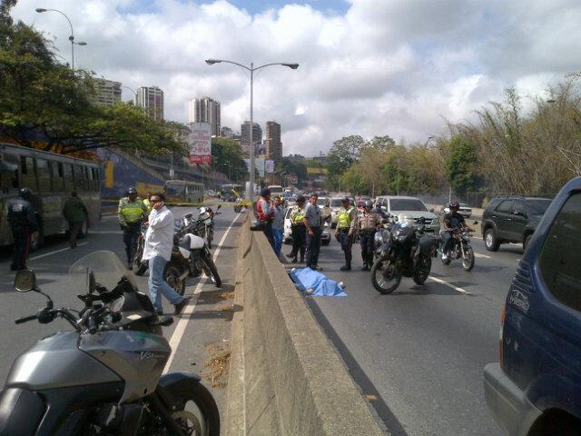 #Foto La víctima trató de escapar del asalto y le dispararon