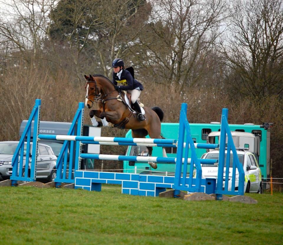 AliceGoring's tweet image. The Little Frenchman pinging the Intermediate SJ track @AldonEventing using @nsbits universal and curb👌#teamrider