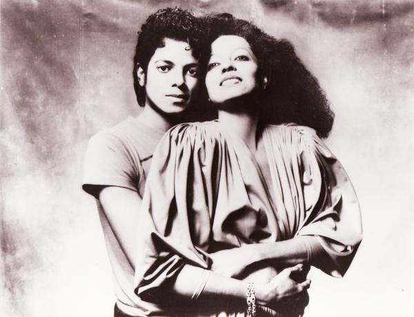 #HappyBirthdayDianaRoss HAPPY BIRTHDAY Great @DianaRoss ! May god be with you :) we all love you very much :)