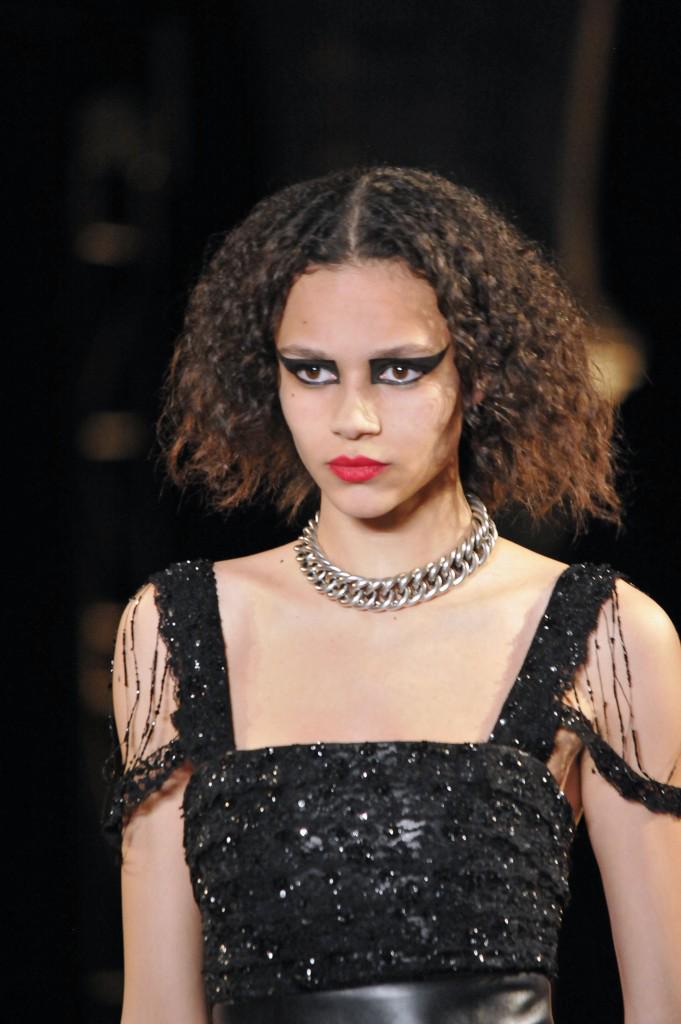TrendingFr's tweet photo. [On aime] Binx walton se met à la création http://t.co/rkSCknubk3  @lofficielparis #fashion #news http://t.co/QKdZN5x2CE