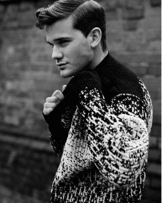 Fallen_Series's tweet photo. Our hot Daniel, Jeremy Irvine for Hercules Universal magazine. http://t.co/ZQjRuUE4o4