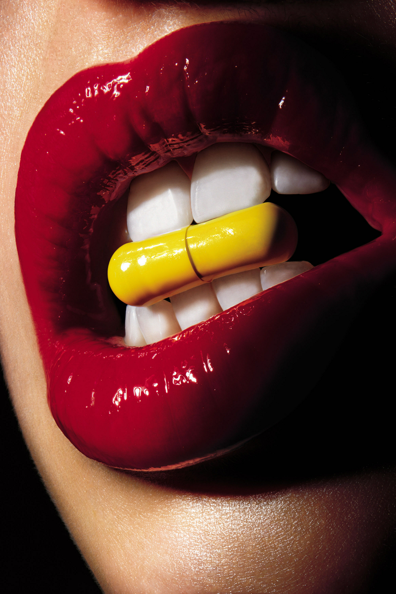 harpersbazaarus's tweet photo. The One Nutrient Everyone Needs http://t.co/p7ULcqEEwu http://t.co/PlPGsxxxtw