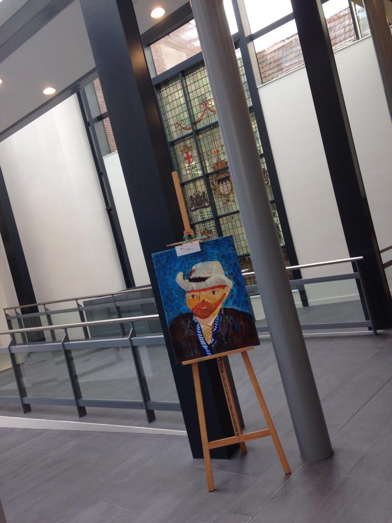 bijjohannes's tweet photo. Wij zijn er klaar voor! Expositie @AbronaKLC @Reinaerde in het gemeentehuis! Down's Upside @meerklank @gemeentezeist http://t.co/LrdOh70U0g