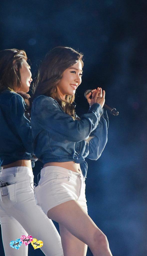 deepdeepdeep3's tweet photo. 150321 SMTown Taiwan
Fany💓You're my sunshine✨
#티파니 #Tiffany #snsd #소녀시대 #少女時代 #TTS #TaeTiSeo #xolovestephi http://t.co/HLw8MQKHF0