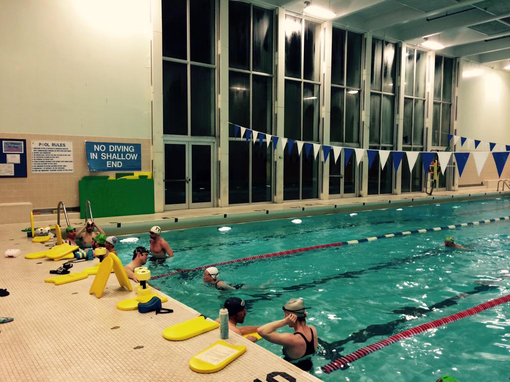 lesleyloughlin's tweet photo. Friday = Swim/Bike Fun Day! @cervelo @TeamAPTri #Triathlon #CoWorkers #Passion http://t.co/hmuHtjETTP