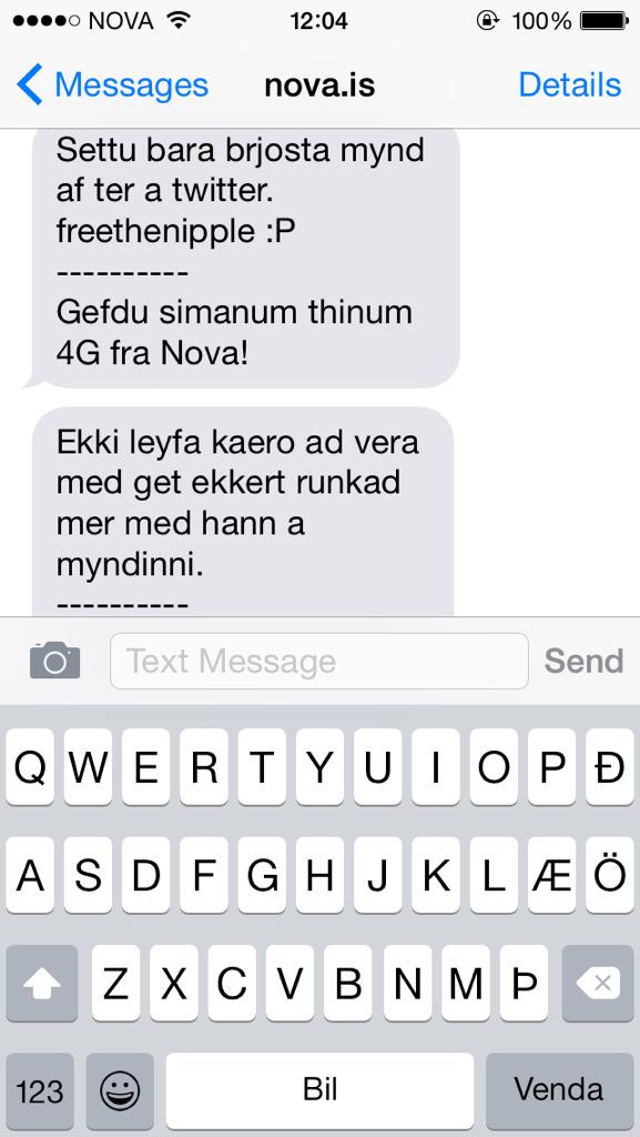 Vakna við svona sms. #FreeTheNipple