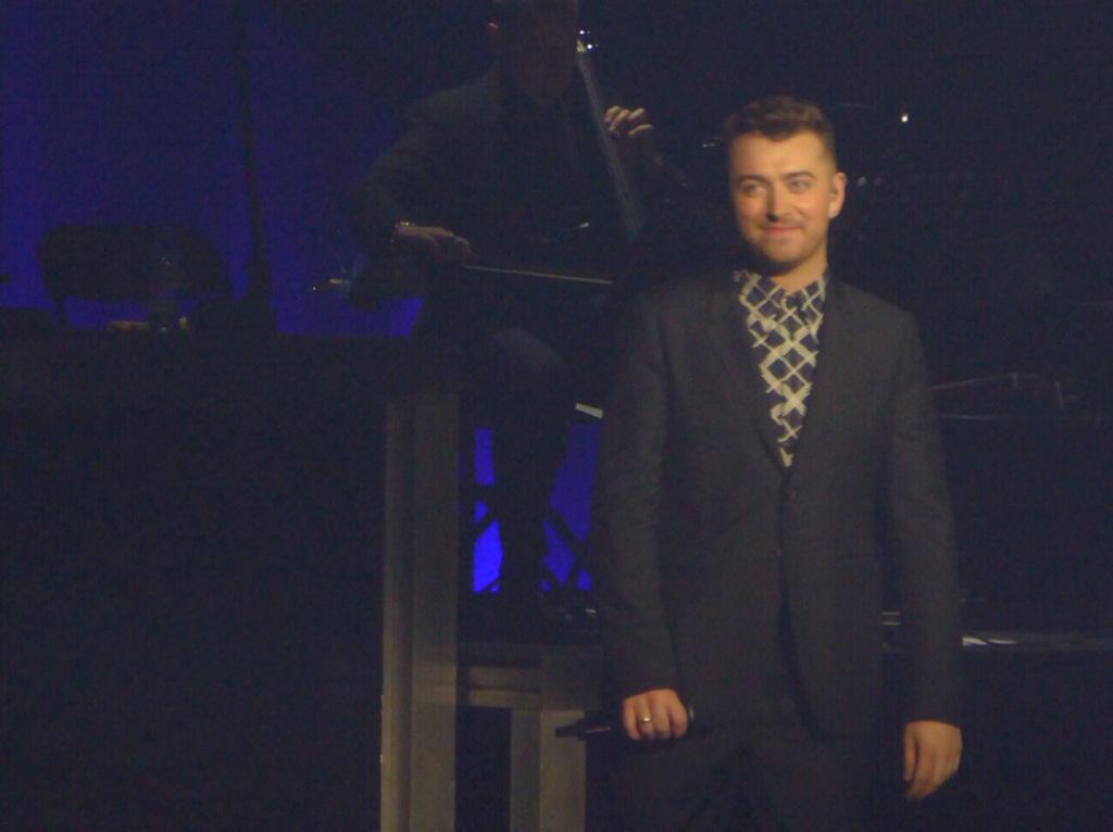 clairabella44's tweet photo. @samsmithworld you were amazing wed night!!!!!!!!! 💋@Mick8220 http://t.co/i6lfvTMz9u