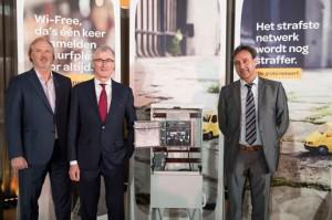 De APK-group levert 67 (!) werknemers voor de grote Netwerf van Telenet! <a href="/Telenet/">Telenet</a>  
rtv.auxipress.be/ExternalVideo/…