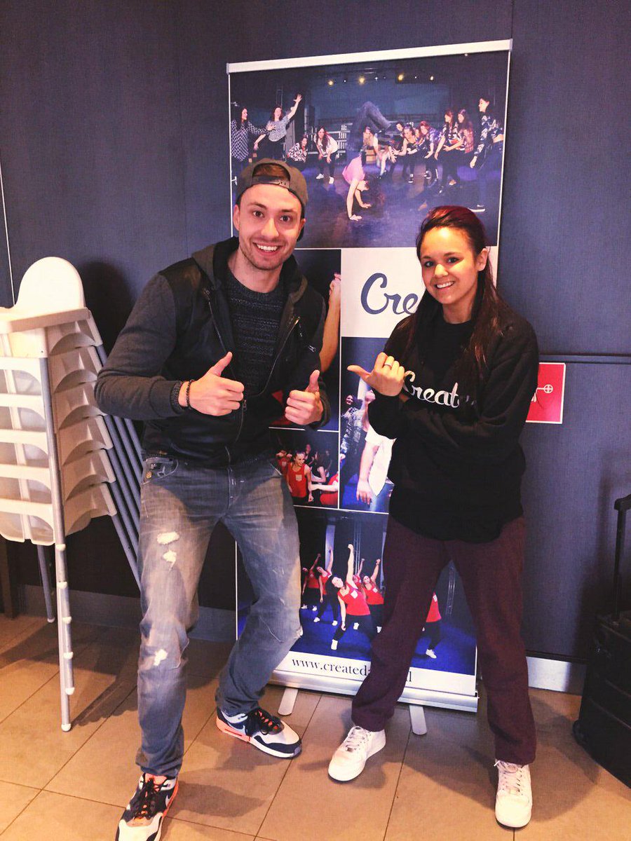 createdeventer's tweet photo. Grote zwerfvuil-opruimactie bij McDonald's Deventer! @rutgervink #createdance http://t.co/eAZo4gxeM8