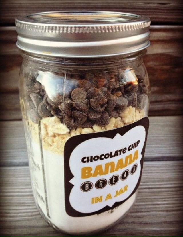 ReduceReuseHLSS's tweet image. Looking for a cheap gift to give to your fam over Easter long weekend? turn this... into this!!! ☔️🐰♻️💜🌲 #secondlife