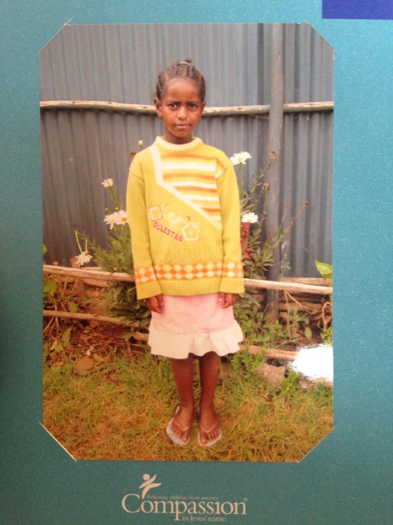 TefTeam's tweet photo. Just received a brand new picture of one of the gorgeous girls we sponsor though Compassion! #weloveher http://t.co/hKUe1ibH18