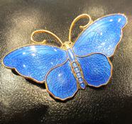 Aladdinsleeds's tweet photo. lots of gorgeous #vintage #brooches in at the moment to dress up an outfit, like this one #jewellery #leeds http://t.co/M66jZlYr1a