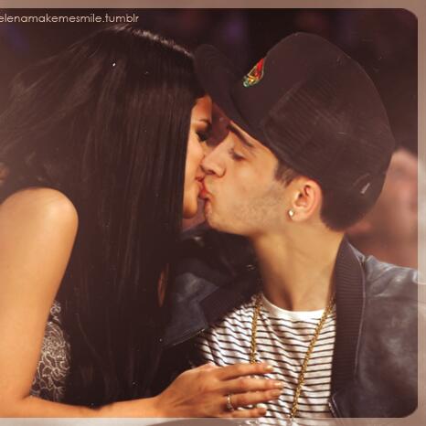 Jisoolena_'s tweet image. #VoteSelenaGomez #KCA

#SelenatorshelpDirectioners