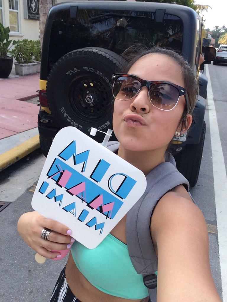 TaniaMOS's tweet photo. Yesterday was the shitzzzzz @steveaoki http://t.co/awEwaY3gdq