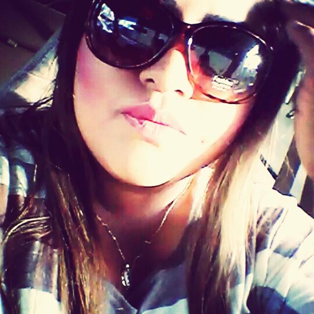 ariasitzel24's tweet photo. Viernes Sociales Sabados Santos q no mis 💋💖 😉😘 http://t.co/9StQ9QNI6L