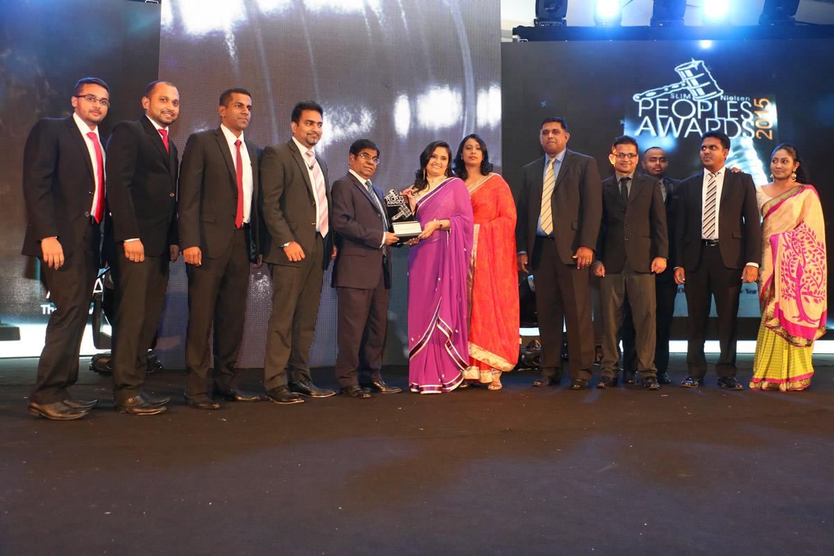 dialoglk's tweet photo. Dialog crowned Telecom Service Provider of the Year &amp; Internet Service Provider of the year. #PeoplesAwards2015 http://t.co/SzOCnktYRL