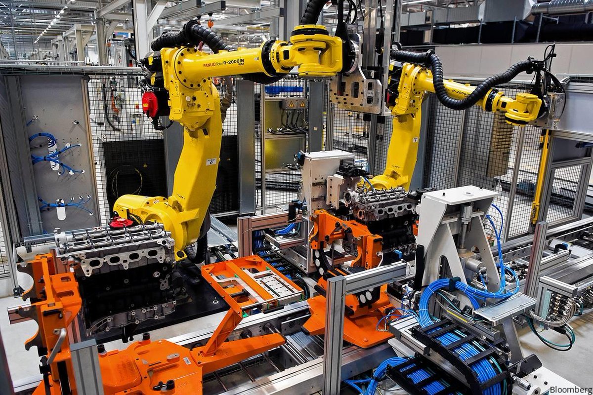 WSJTech's tweet image. A little-known robot maker from Japan is revealing some of its secrets. on.wsj.com/1yd55Ux