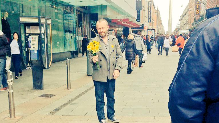 don_the_don's tweet photo. #DaffodilDay with @rickoshea at the @RTE2fm #Roadcaster @DaffodilDay http://t.co/GP7qY7RSbp