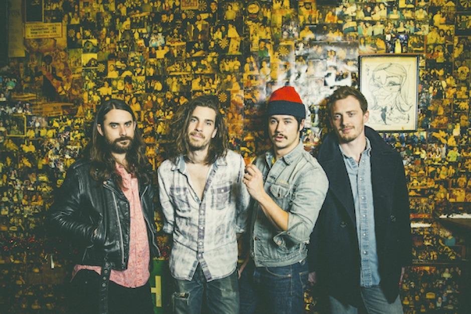 ClashMagazine's tweet photo. Premiere: produced by Patrick Carney @TurboFruits' 'No Reason To Stay' is an imposing return. http://t.co/zahnvGfFf6 http://t.co/MDB73f9xo9