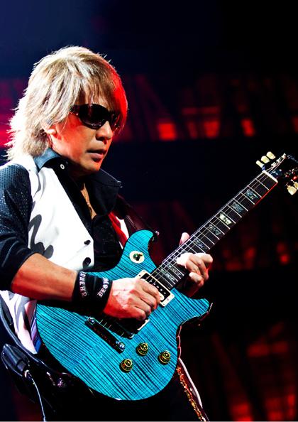 Happy Birthday to Tak Matsumoto, Gitaris B\z, 27 maret 1961!! 