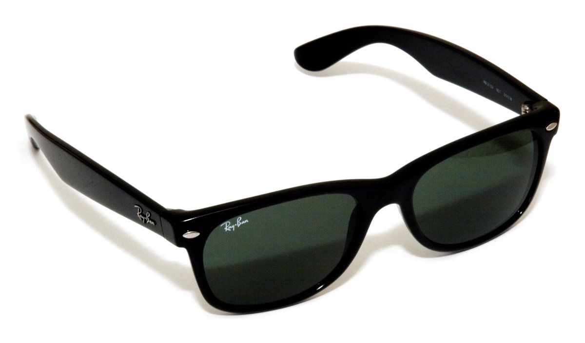 High end Sunglasses Up to 50% OFF 
--> bit.ly/1yiGYnk   #Discount #Sales #Sunglasses