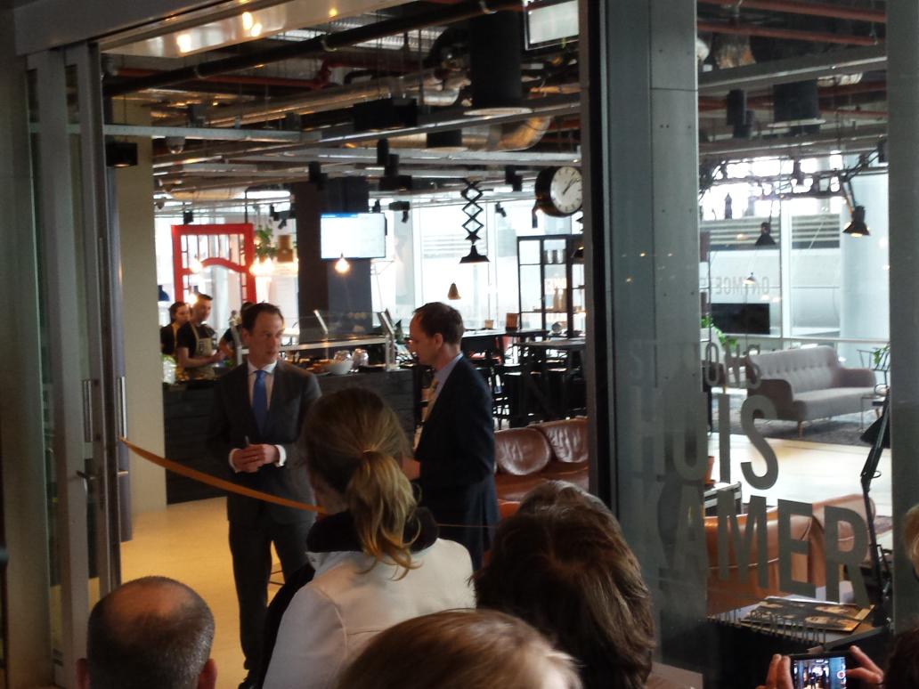 Grand opening! #stationshuiskamer #denhaag #centraalstation #ns