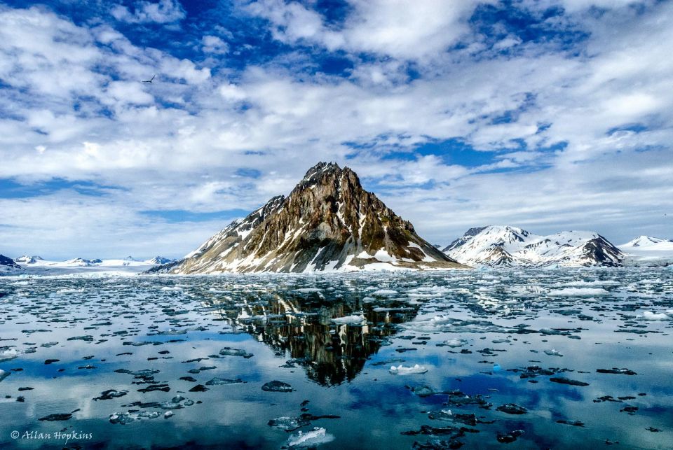 TeamAventuriers's tweet photo. #Outdoor 15 destinations glacées pour vous faire rêver > http://t.co/SKBxw3kKFk http://t.co/UZl6RkOum2