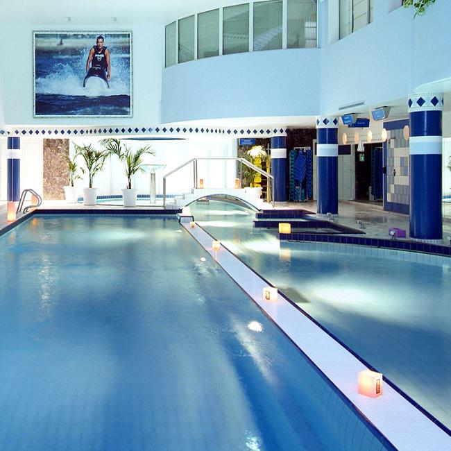 RealestateLes's tweet photo. One of my favorites, #CANALFORME, you can get a serious workout here http://t.co/Ea7fzh3wTK #Spa @TravlandLeisure http://t.co/I1SkQ8zY6l
